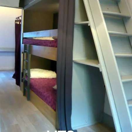 Appartement Clair Et Moderne Au Calme